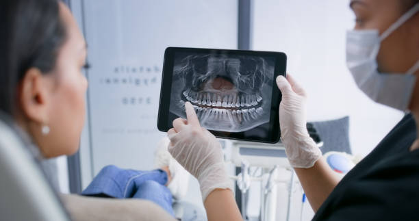 Licensed Tooth Extraction service in Highland Park, MI - Smile Center Dentistry